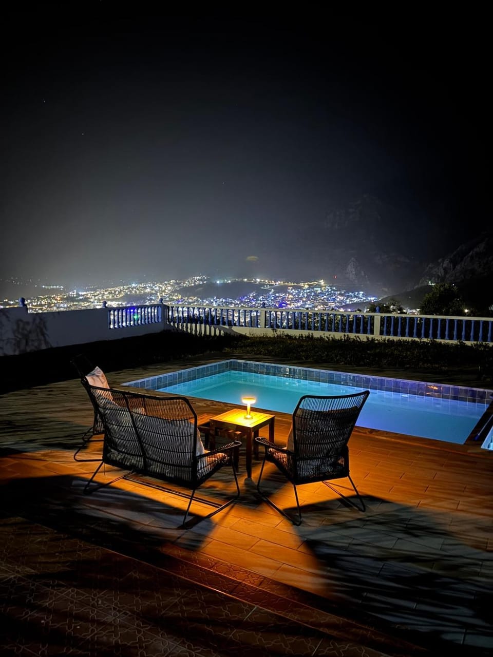 Azure Oasis Villa with Private Pool and City View Villa in Chefchaouen