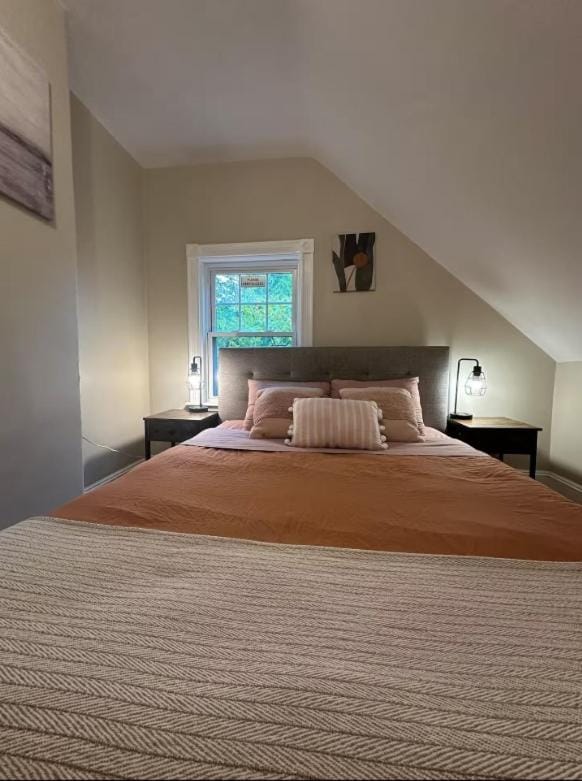 -No31- Cozy Room in a House - Steps away from Harvard Square & Red Line T Station at Cambridge Boston Vacation rental in Allston