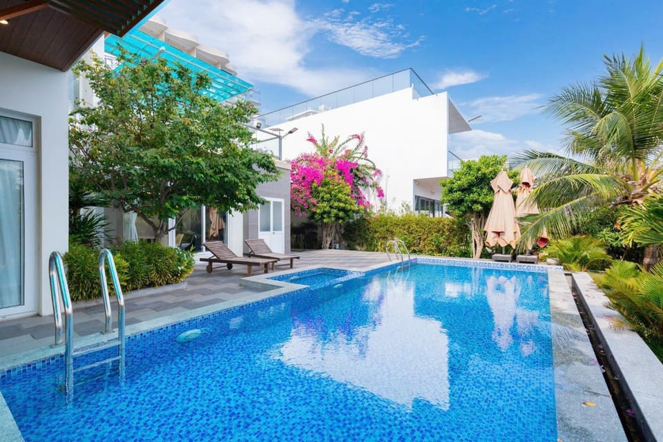Palm Villa 40 - Aria Resort In the sea Villa in Vung Tau