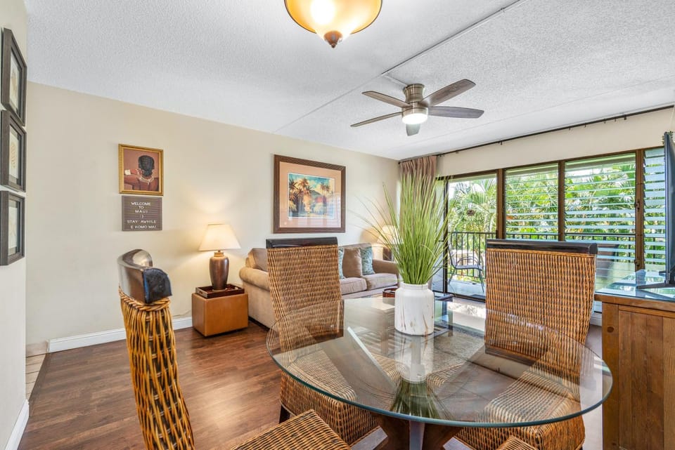 Kihei Akahi #D-107 Near Kamaole Beaches, Ground Floor, Wifi, Full Kitchen Apartment in Wailea