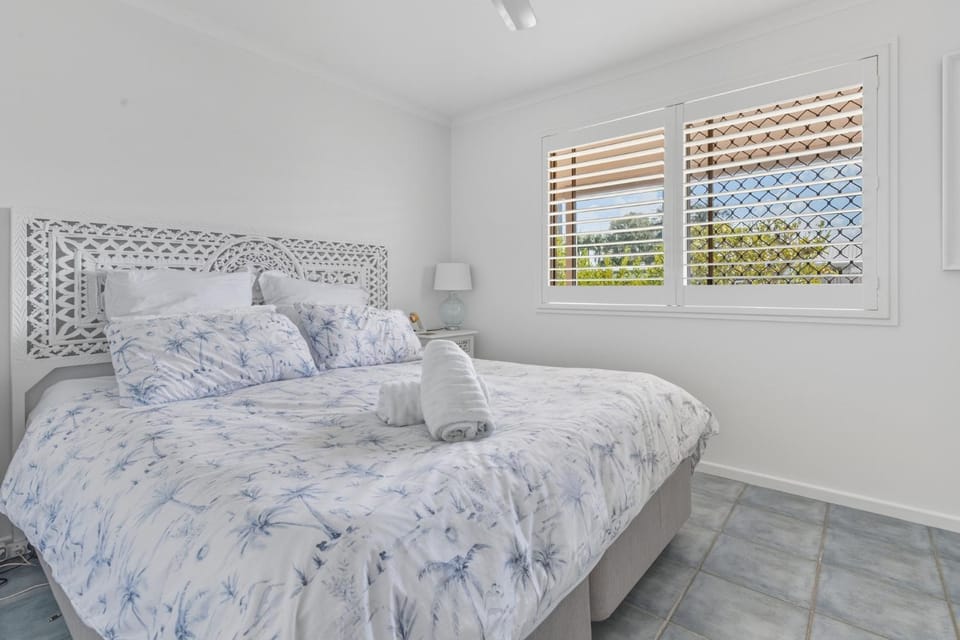 Bright 3-Bed Retreat Near Beaches House in Hervey Bay