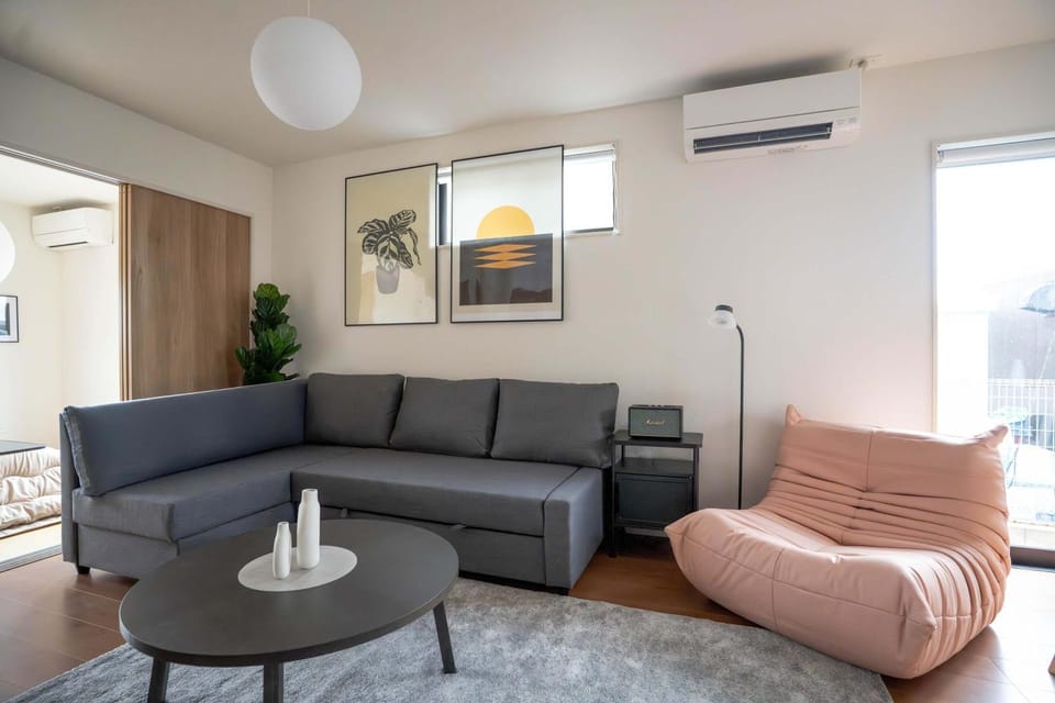 Bright 4BR Home in Ozu Sleeps 11 by Restavio Apartment in Japan