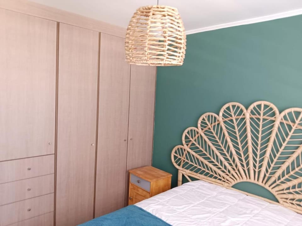 Bed, Photo of the whole room, Bedroom, wardrobe
