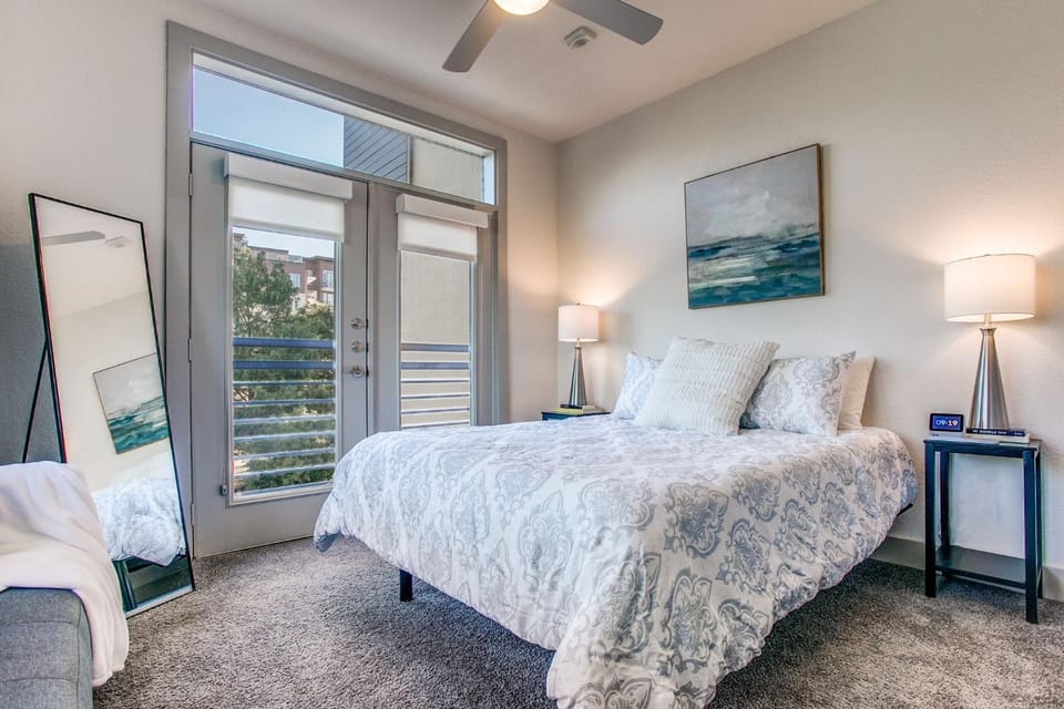 Bed, Decorative detail, Bedroom