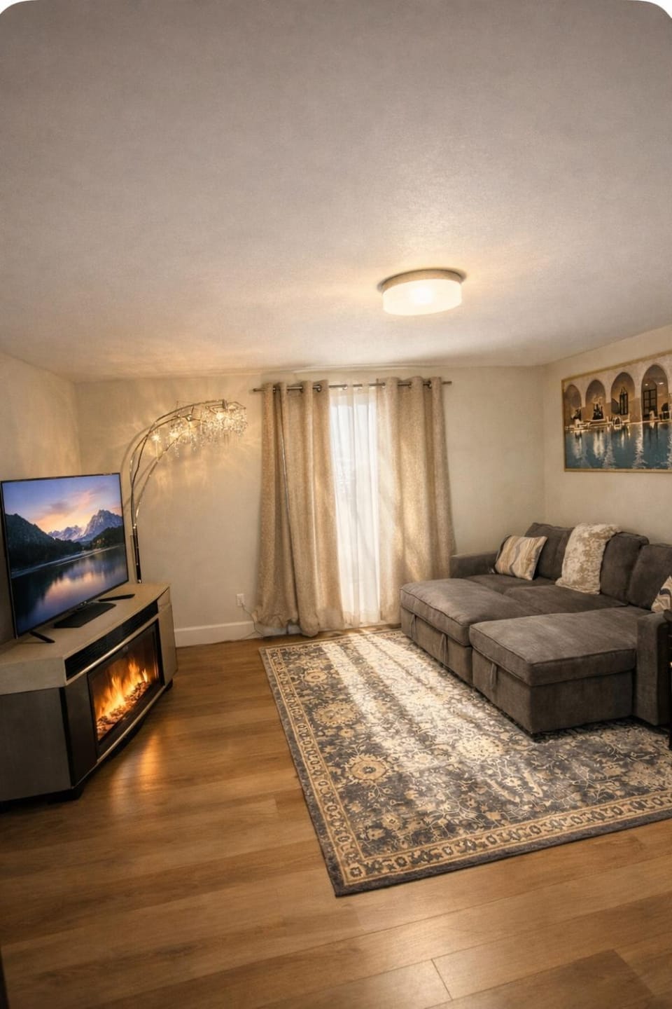 Moonlight Suite Apartment in Dieppe