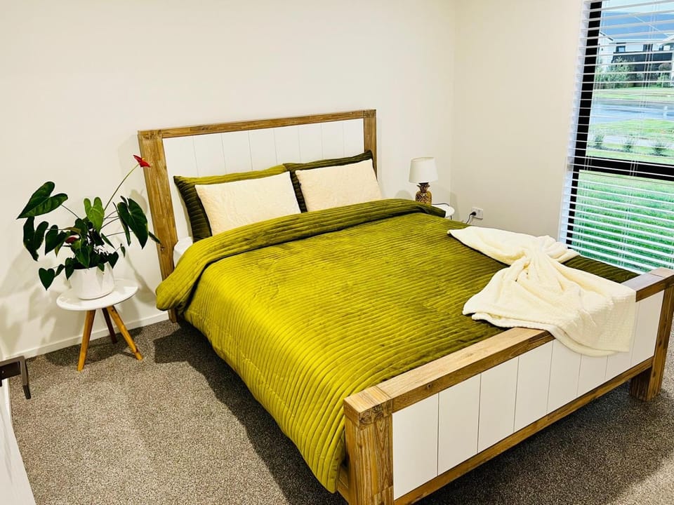 Penny Retreat Vacation rental in Taupo