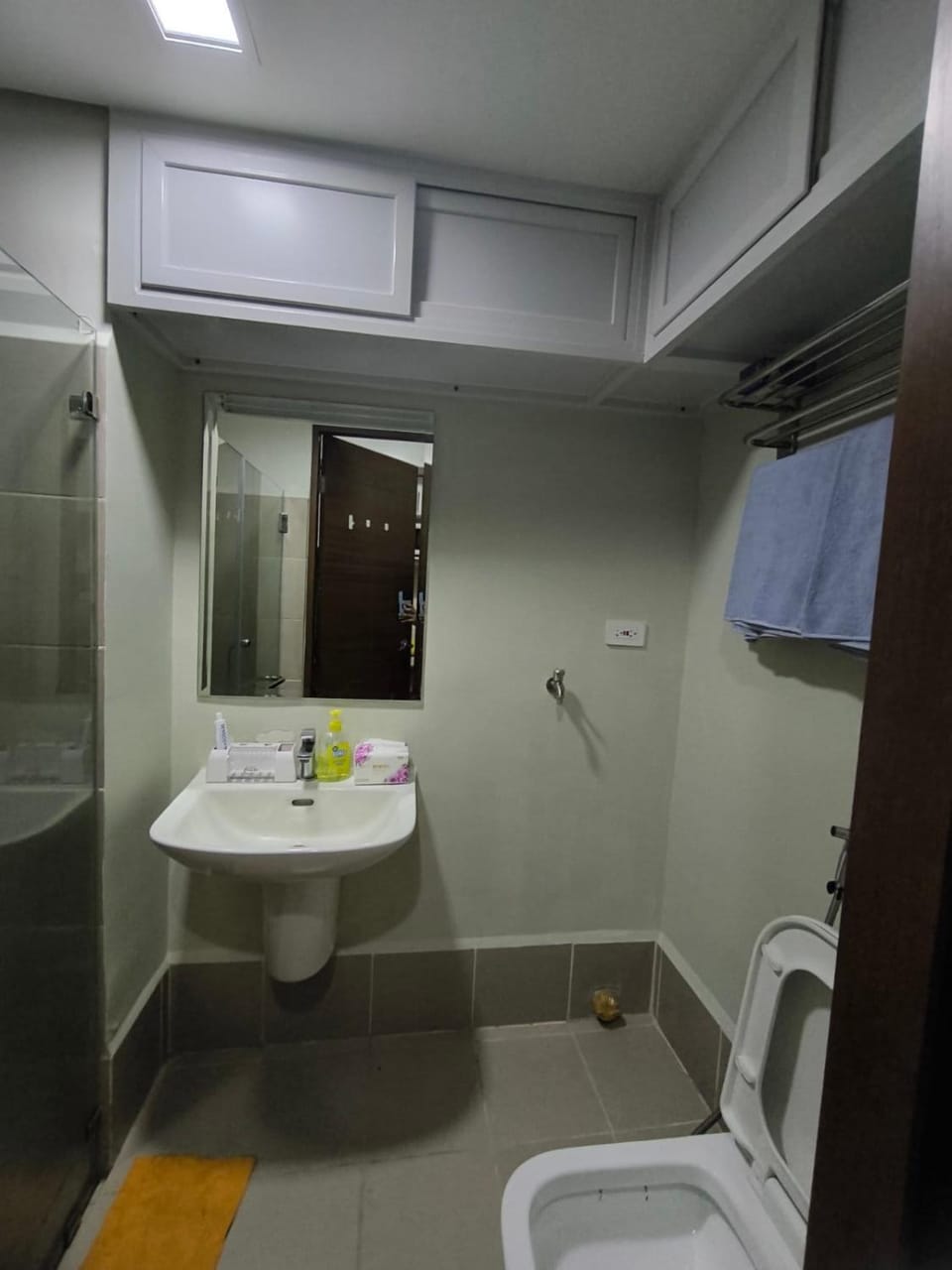 for rent studio type condominium in pasay Apartment in Pasay