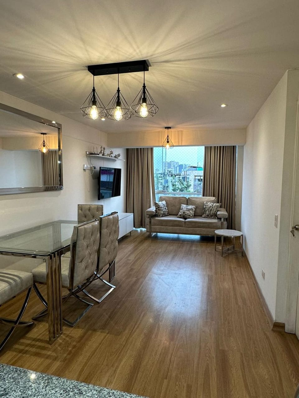Departamento duplex en Surco con terraza Apartment in Santiago de Surco