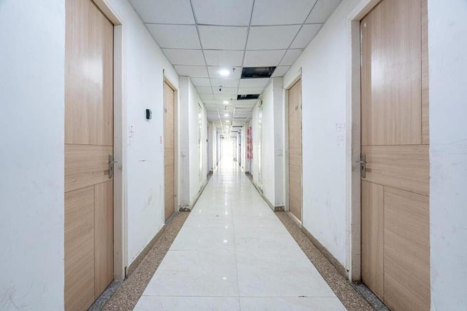 Sunhaven Studio I Work & Leisure Stays I Near Expo Mart Apartment in Uttar Pradesh