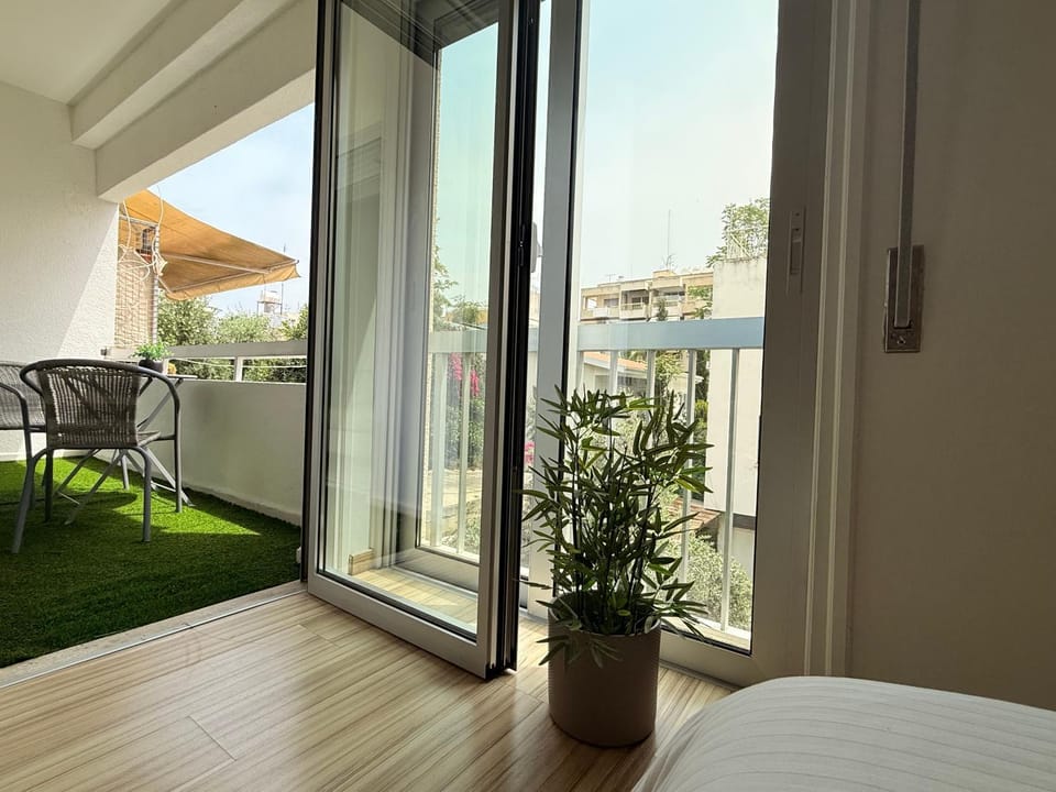 Nicosia Neoclassic Retreat Apartment in Nicosia City