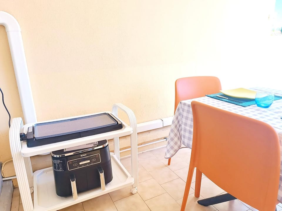 BBQ facilities, Balcony/Terrace, Dining area