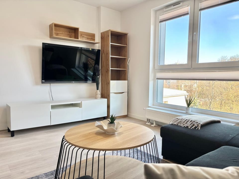 EASY RENT- Saski Point, 24h Check-in Apartment in Masovian Voivodeship
