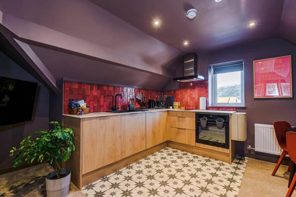 Luxury 1-Bedroom Retreat in the Heart of Llandudno Apartment in Llandudno
