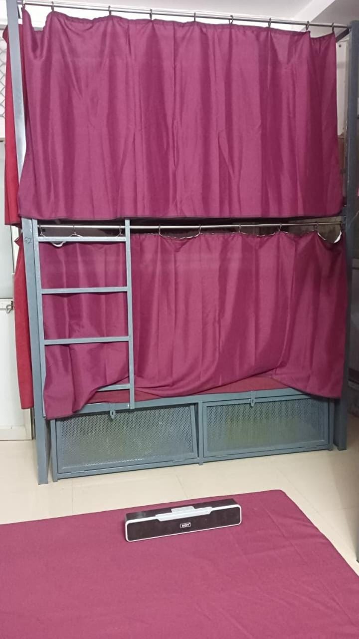 Vrindavan Bunk Hostel by Shiva - 5min Walk from Prem Mandir Hostel in Uttar Pradesh