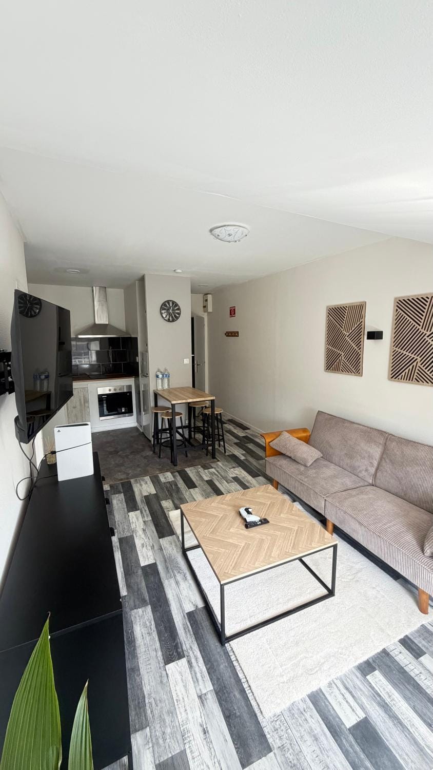 Robert Apartment in Verdun