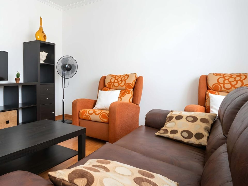 Apartamento en Conil Zona centro solo aceptamos familias y parejas Apartment in Conil de la Frontera