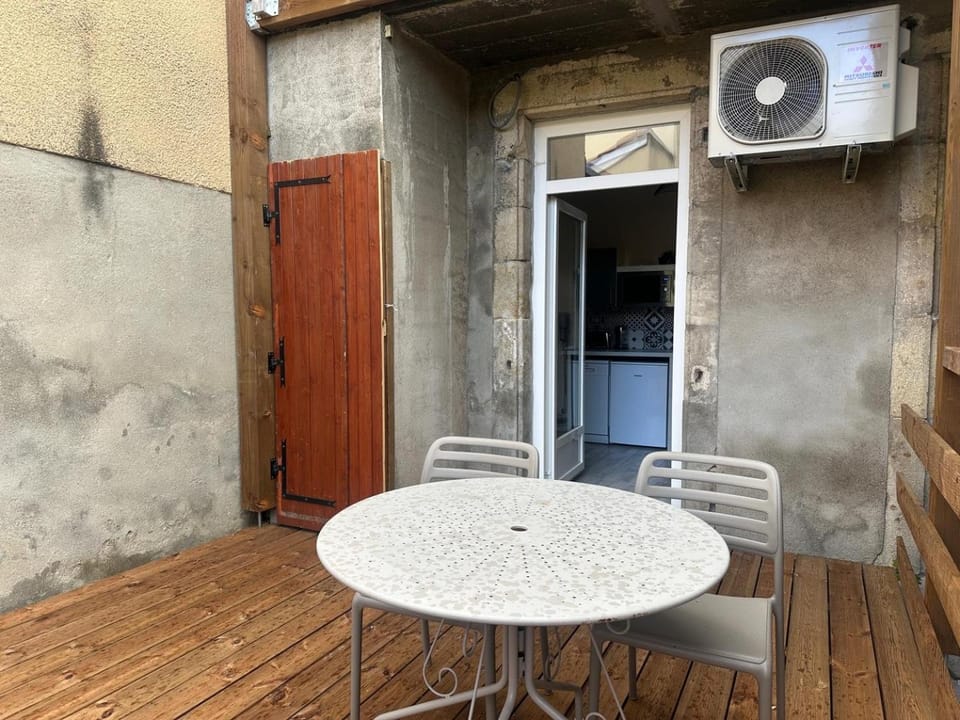 Property building, Patio