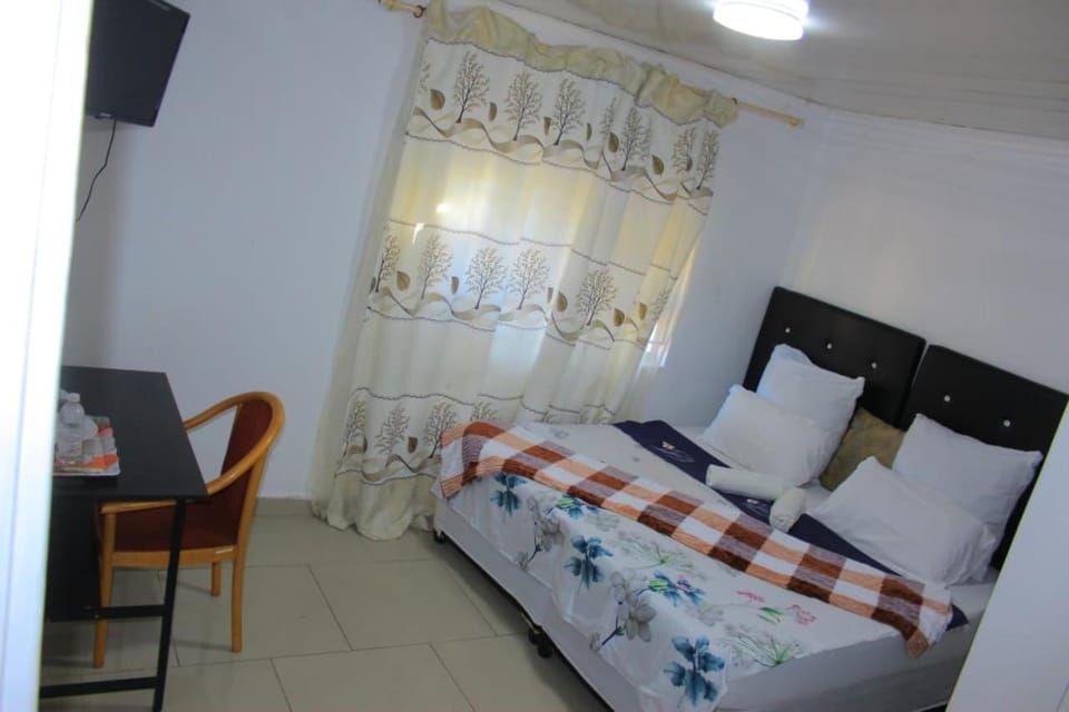 Inspan Home & Lodge Bed and Breakfast in Cape Town