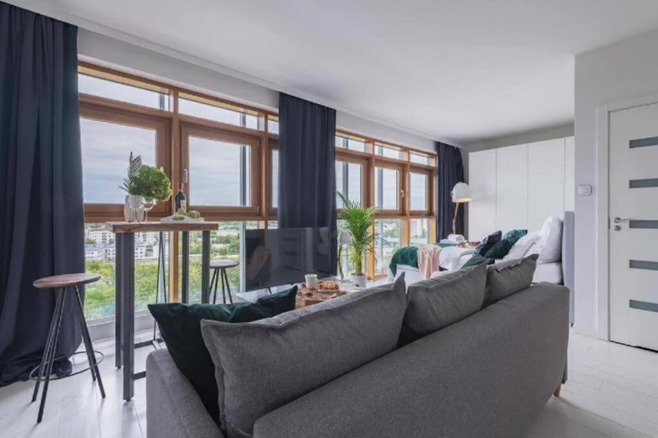View (from property/room), Balcony/Terrace, Living room, Seating area, Dining area