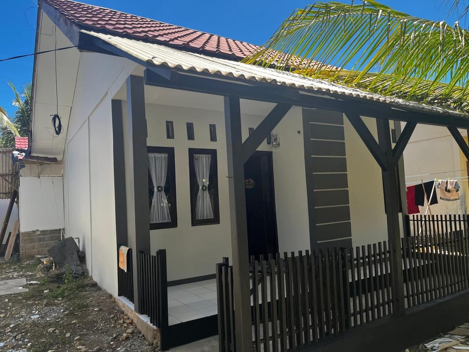 Homestay lembayung senja House in West Java