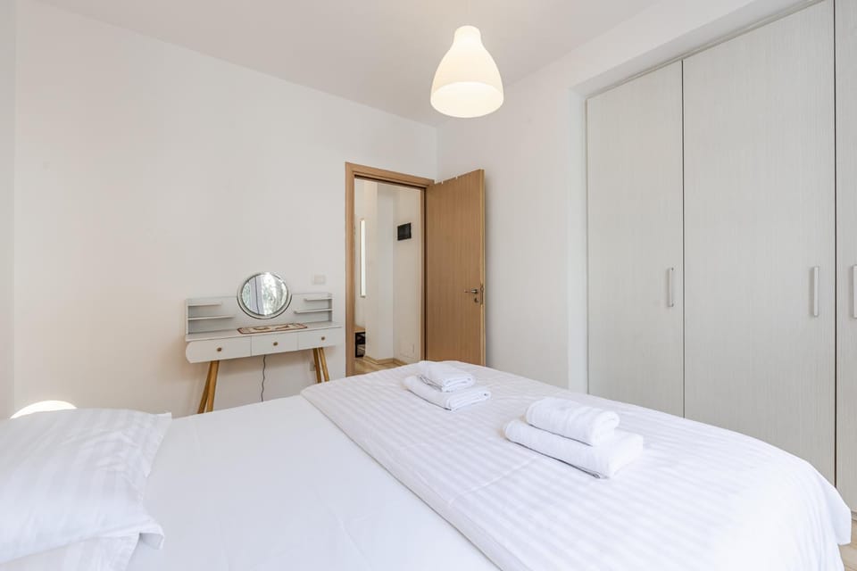 Calm Living 2BR Apartment in Residential Area by PikHost Apartment in Tirana