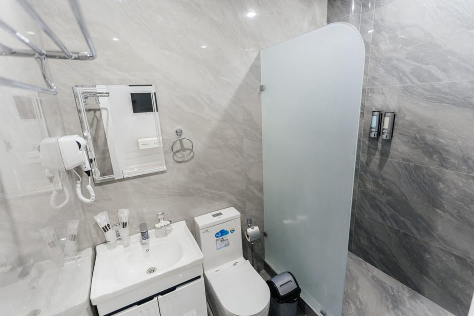 Toilet, Bathroom