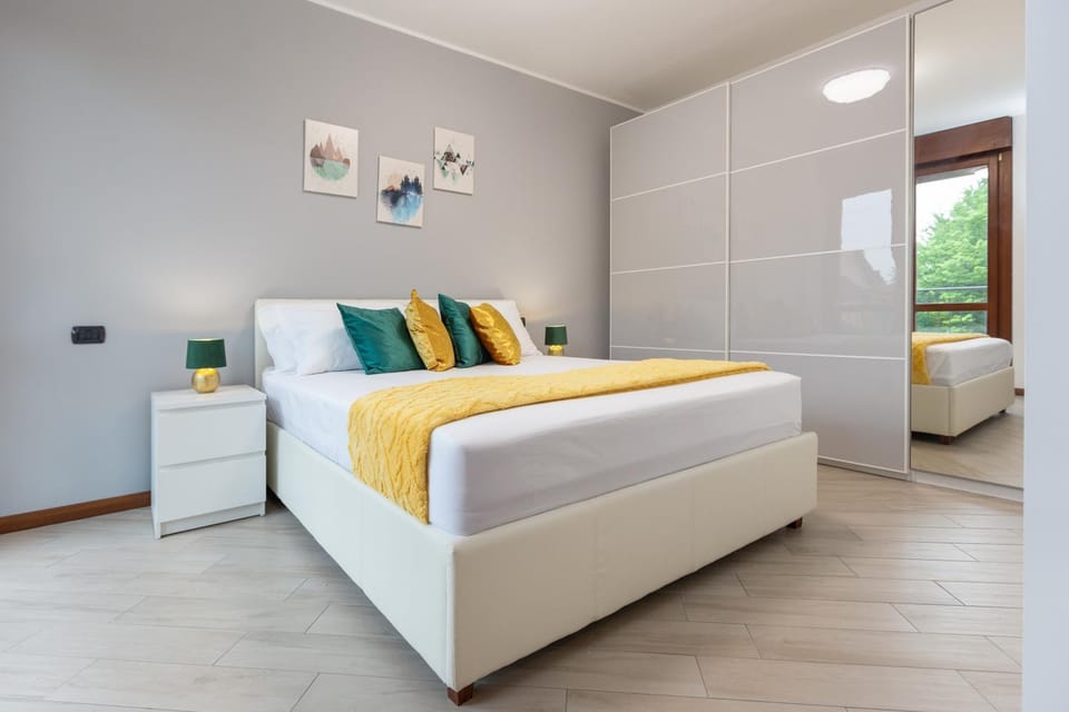 Bed, Bedroom, wardrobe