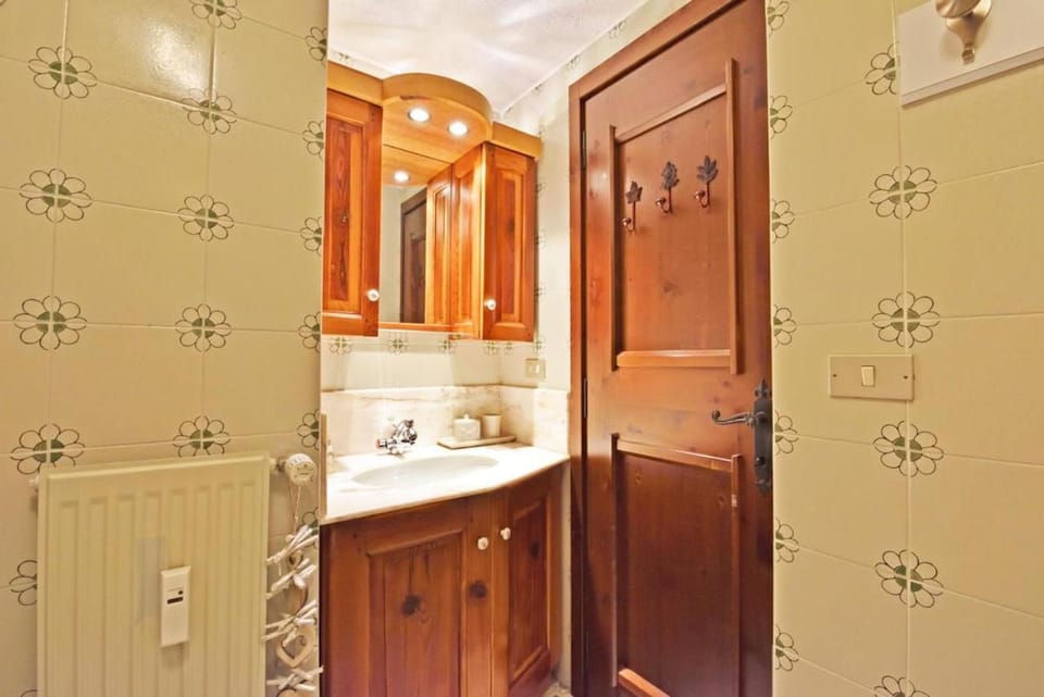 5 min a piedi dal centro - Free Park Apartment in Courmayeur