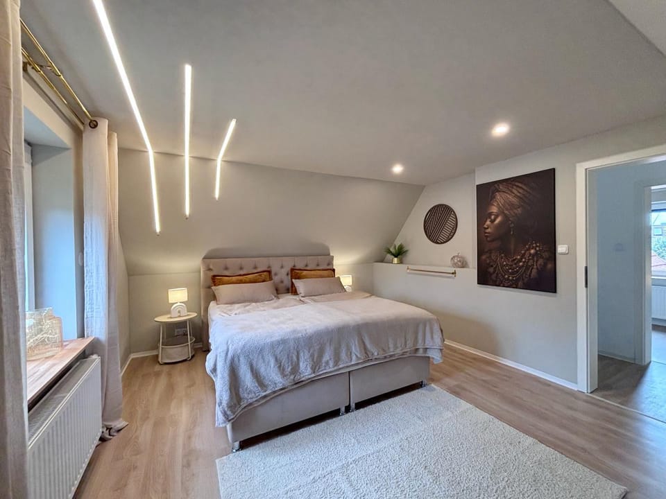 Living room, Bedroom