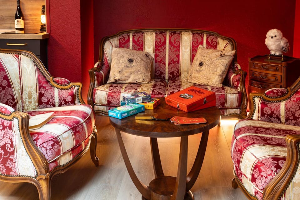 Living room, Decorative detail