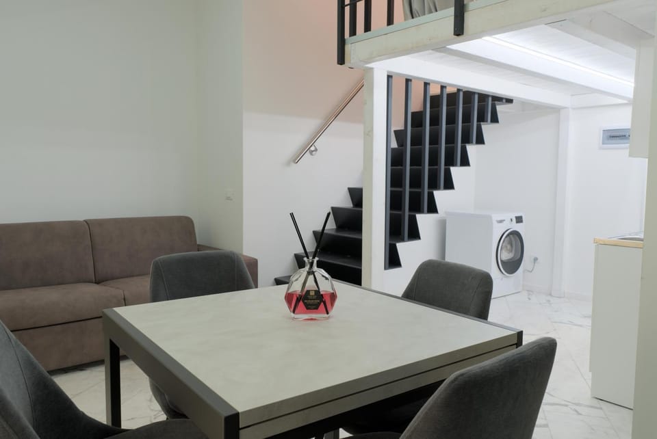 Dante Apartment - 5 minutes from Arena Apartment in Verona