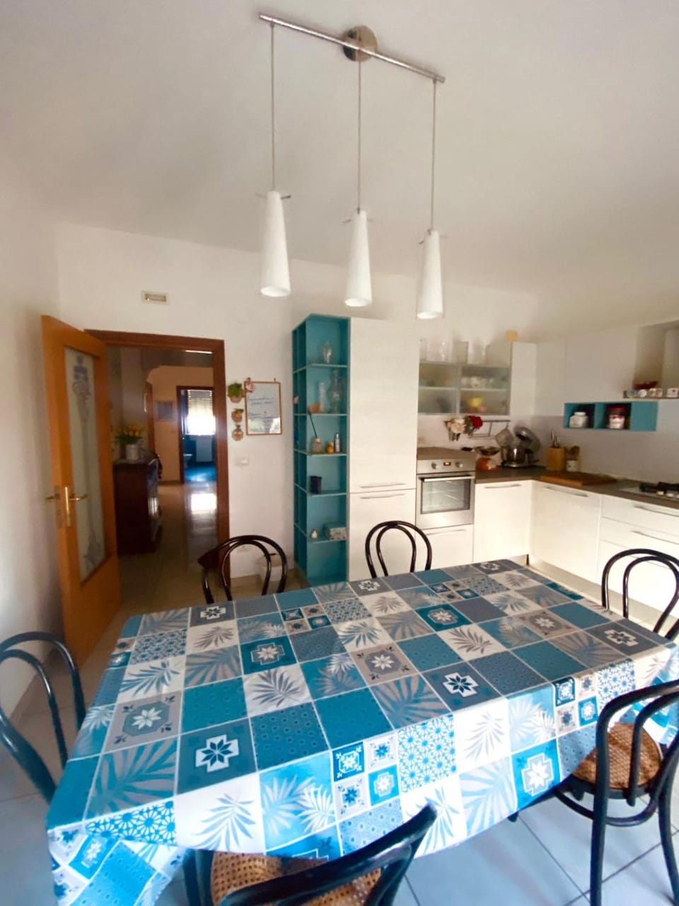 Ampio Appartamento 6 Posti vicino al Mare con Balcone e Parcheggio Gratis Apartment in Porto San Giorgio