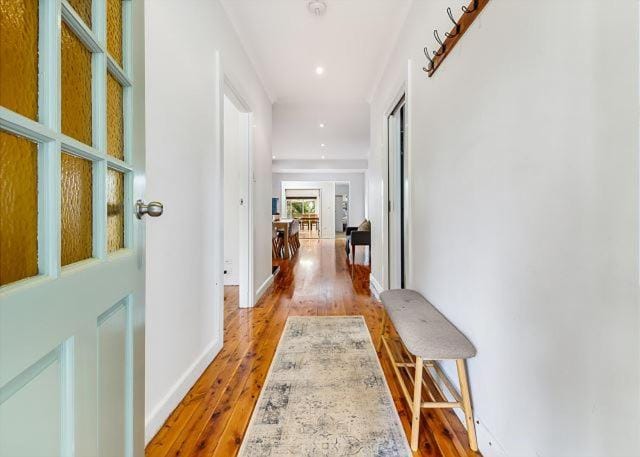 The White House & Retreat, Bright House in Porepunkah