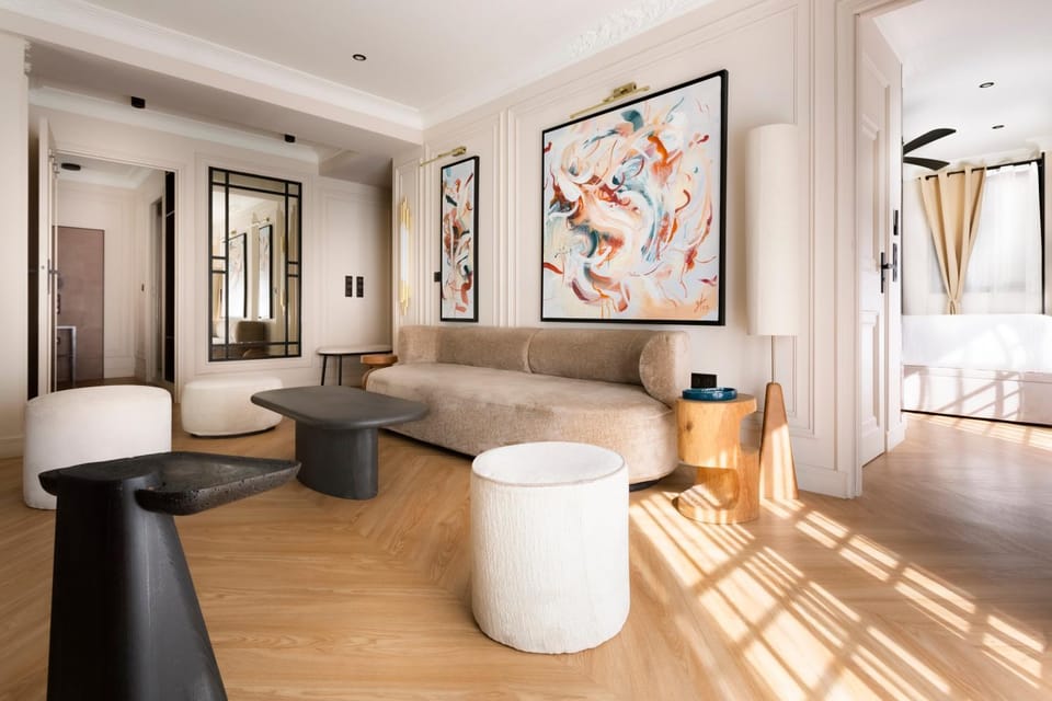 Living room, Seating area
