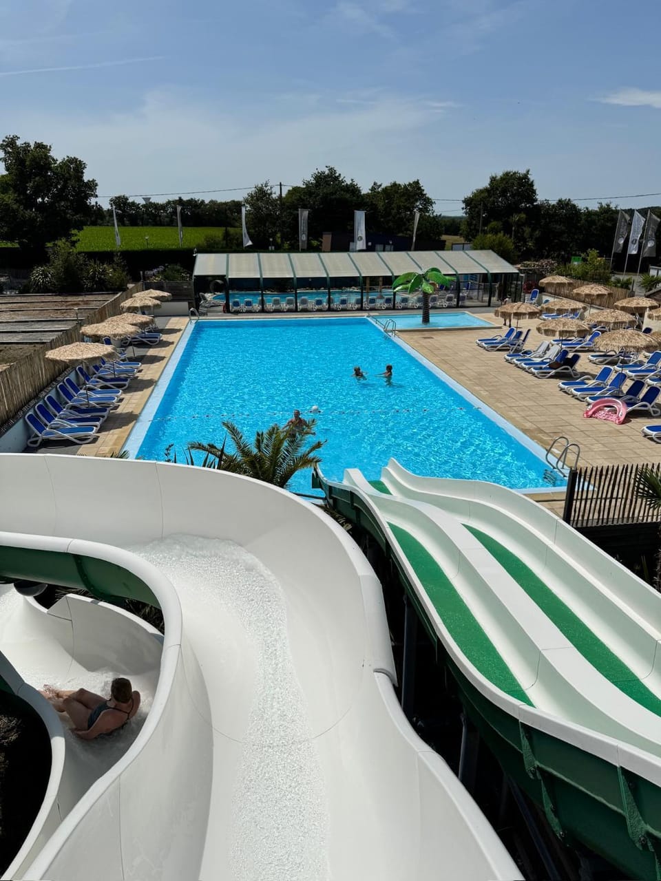 Swimming pool