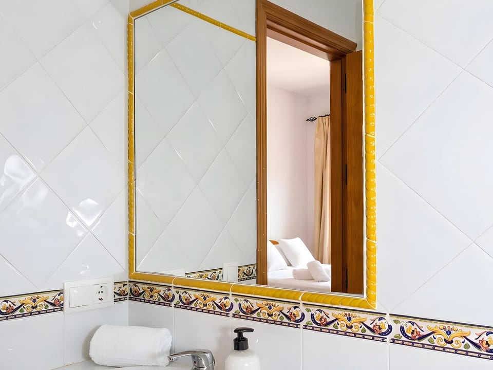 Loft Aire con Aire Acondicionado Garaje y Terraza NO TIENE COCINA Apartment in La Janda