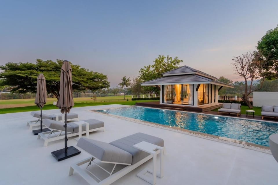 Plam hill Villa in Hua Hin District