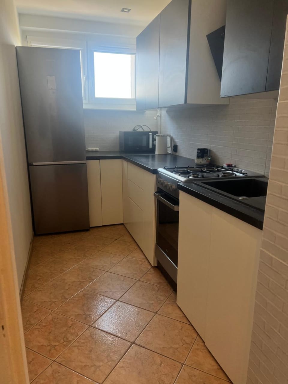 Kitchen or kitchenette, oven, pet friendly, stove, toaster