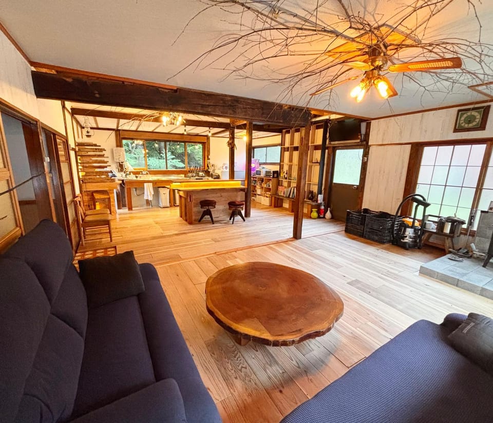 静かな森の古民家ステイ Tunagiつなぎ Bed and Breakfast in Japan