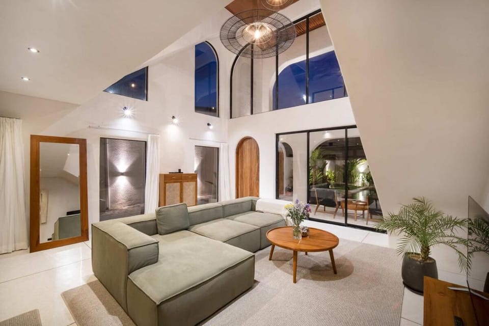 Nusa Loft V1 -2BR with Rooftop Space In Uluwatu Villa in Bali