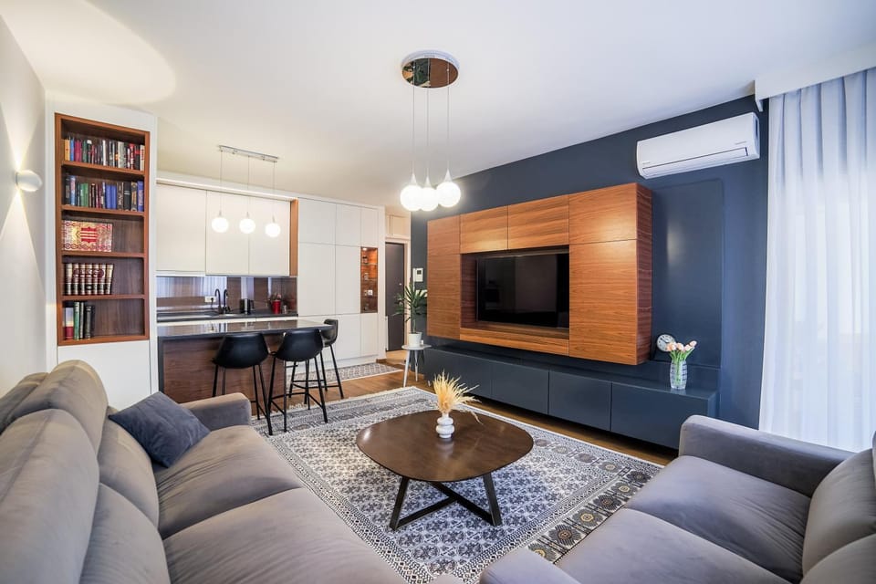 Library, TV and multimedia, Living room, Seating area, Evening entertainment