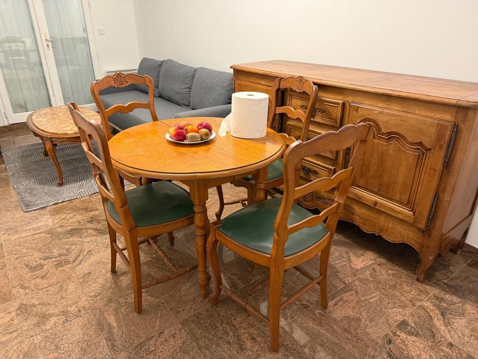 Property building, Living room