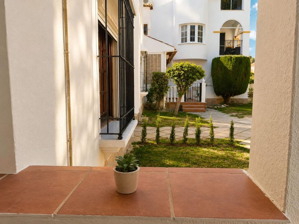 Ground Floor in Playa Flamenca with Pool House in Playa Flamenca