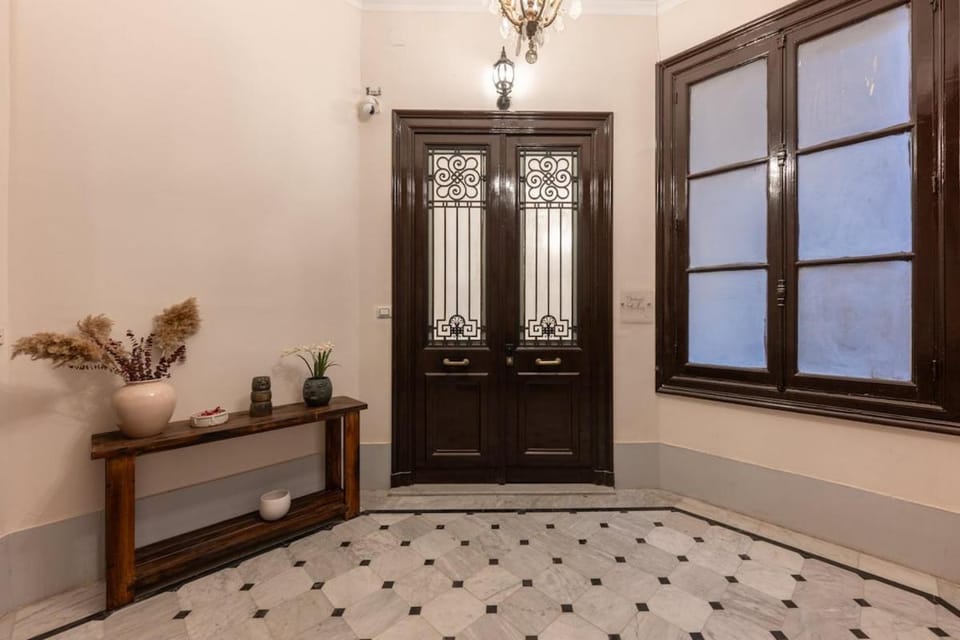 Saraya Bright Studio Garden City Apartment in Cairo