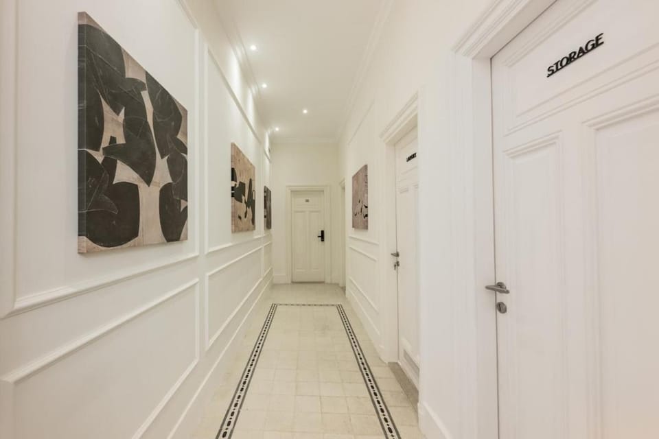 Saraya Bright Studio Garden City Apartment in Cairo