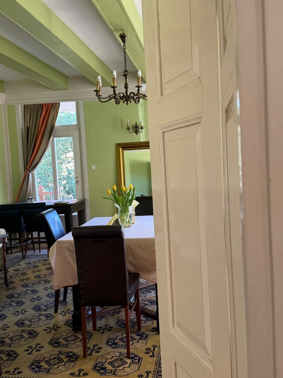 Pałacyk Trzcińsko Farm Stay in Lower Silesian Voivodeship