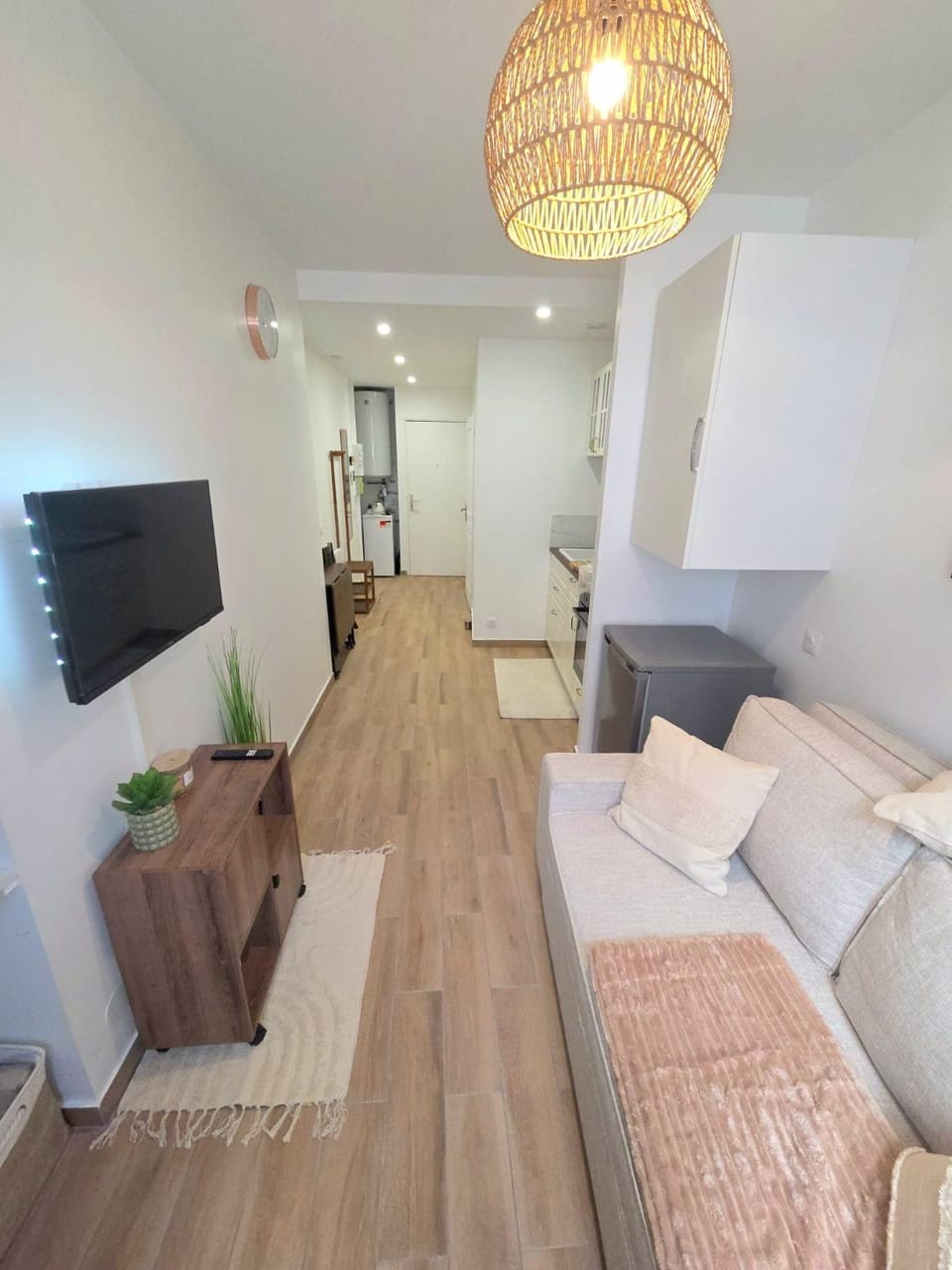 TV and multimedia, Living room