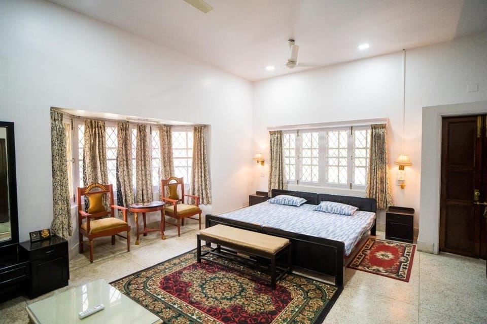 Hansqua Bungalow House in West Bengal