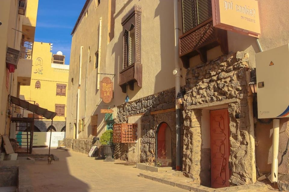 Heritage Stay in Al-Mughaislah Cozy First-Floor Room Apartment in Medina