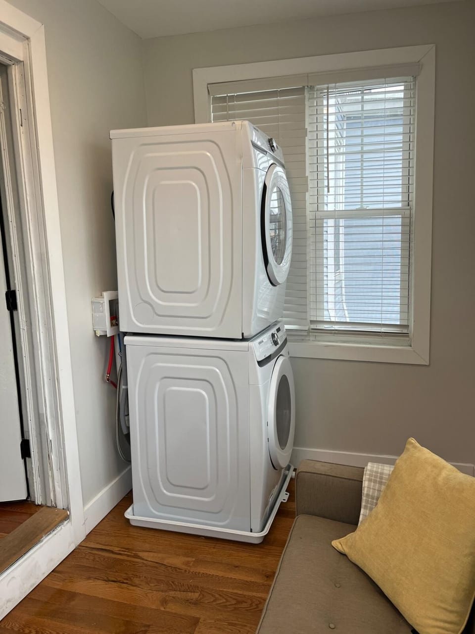 Gorgeous 2 bedroom Apartment, Close to NYC, w free parking Apartment in Jersey City